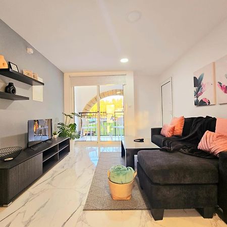 1Bd Beach Apartment Paphos 外观 照片