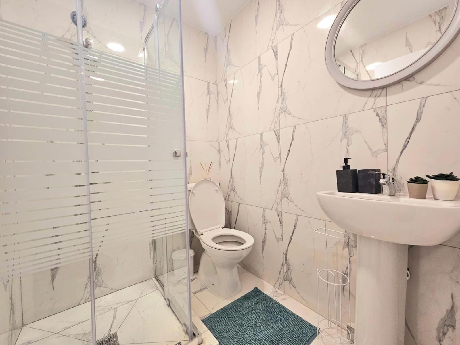 1Bd Beach Apartment Paphos 外观 照片